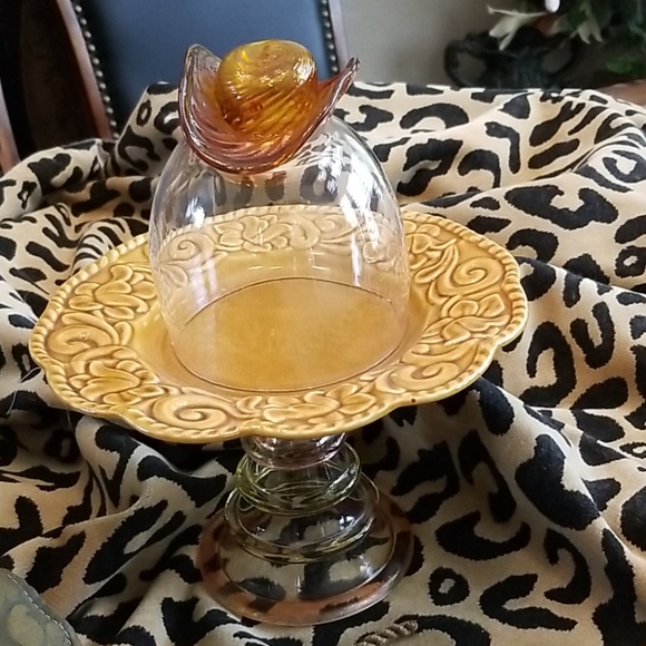 Ropem' in with this Blown Glass cupcake Holder - Picture 6 of 6